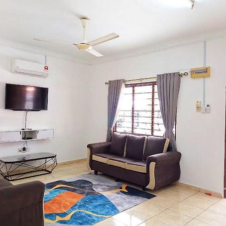 Mz Homestay 샤알람 외부 사진